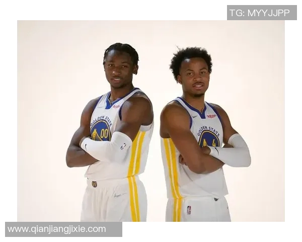 库明加深情寄语穆迪：为你全力以赴的付出感到无比骄傲