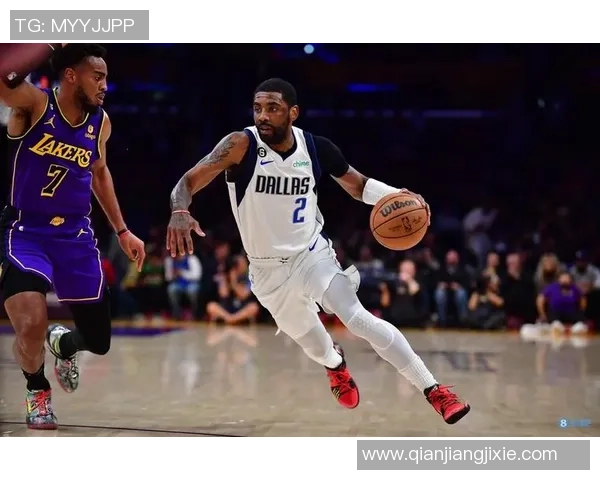 美记报道欧文与独行侠有意续约但球队表现不佳前景未卜